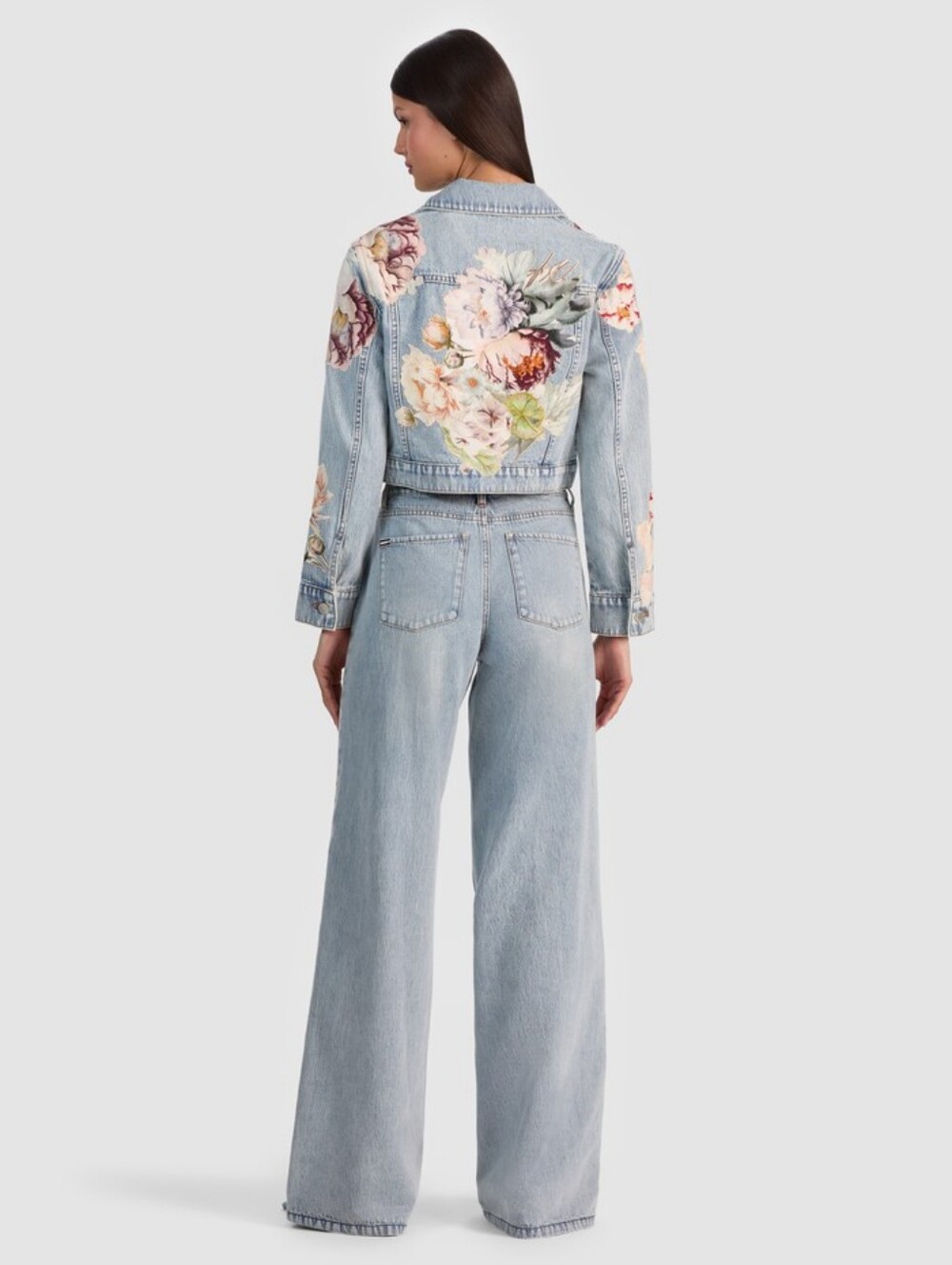 Alice + Olivia CHLOE EMBROIDERED DENIM JACKET - Picture 4 of 14